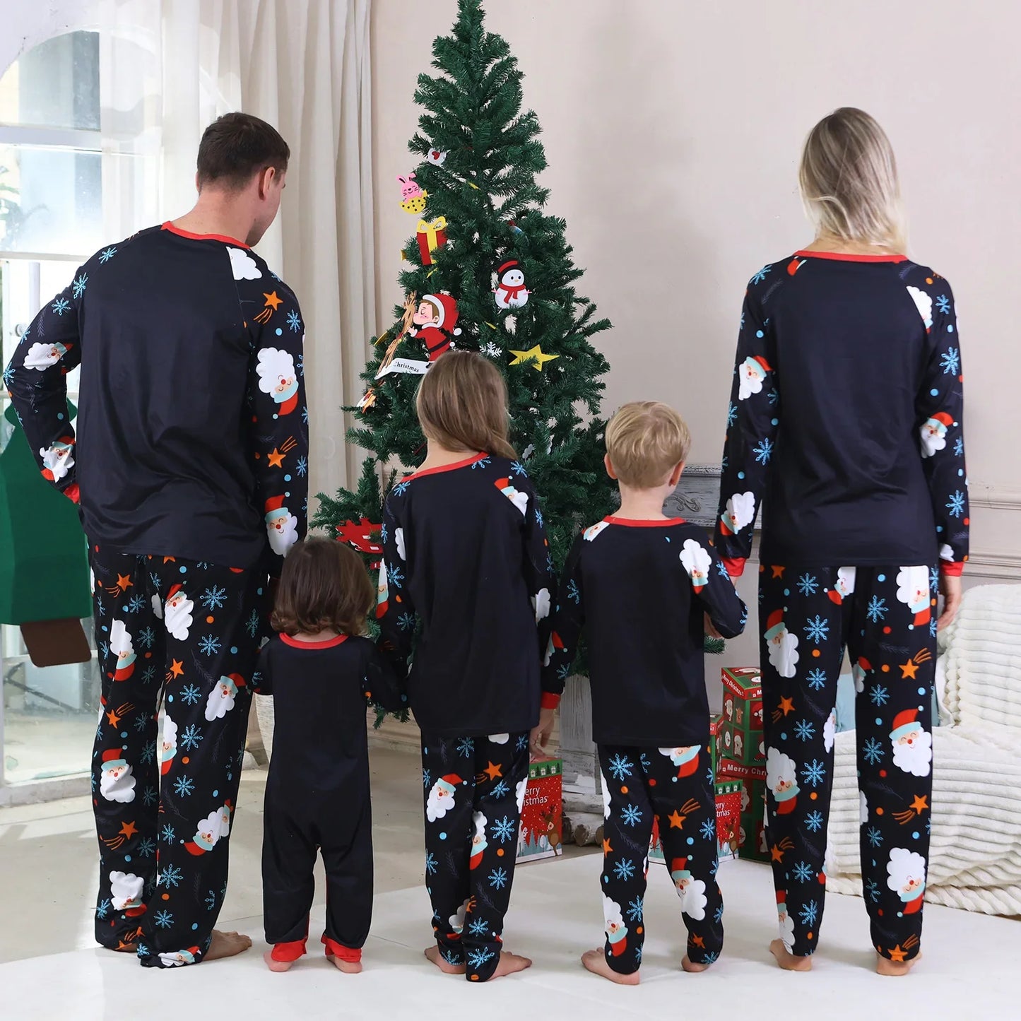 Bellanica - Santa Claus Family Pajamas
