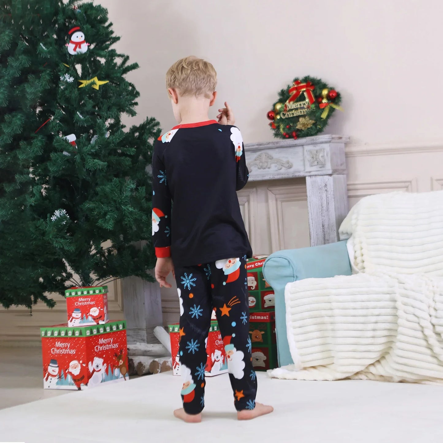 Bellanica - Santa Claus Family Pajamas