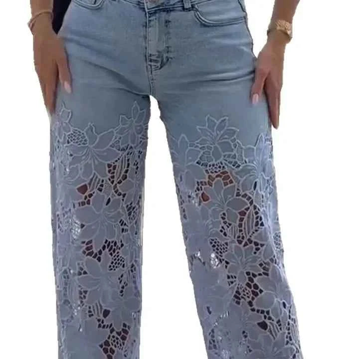 Wide jeans with floral pattern and lace for women