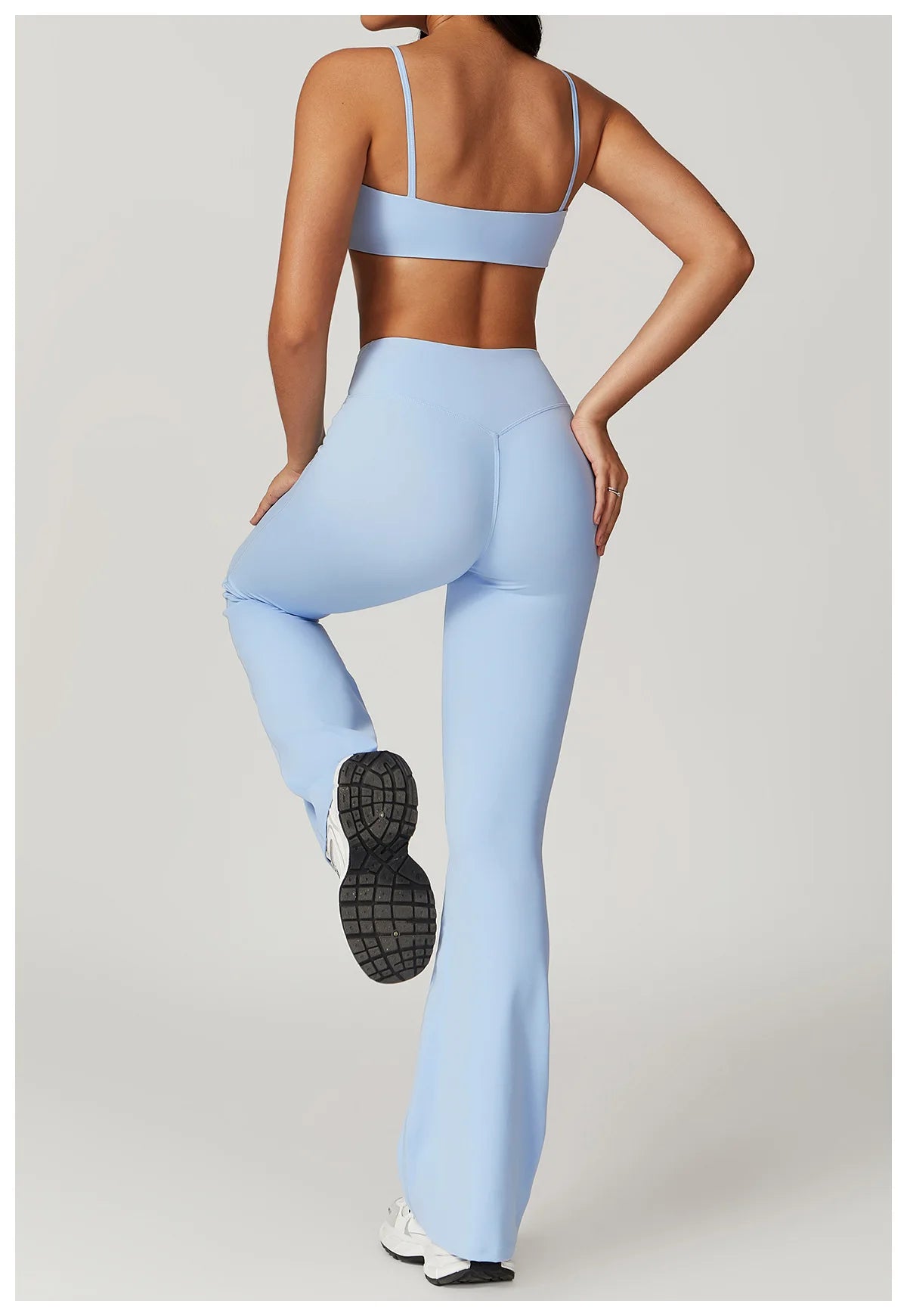 Bellanica - 2-Piece Crop Top Leggings Set