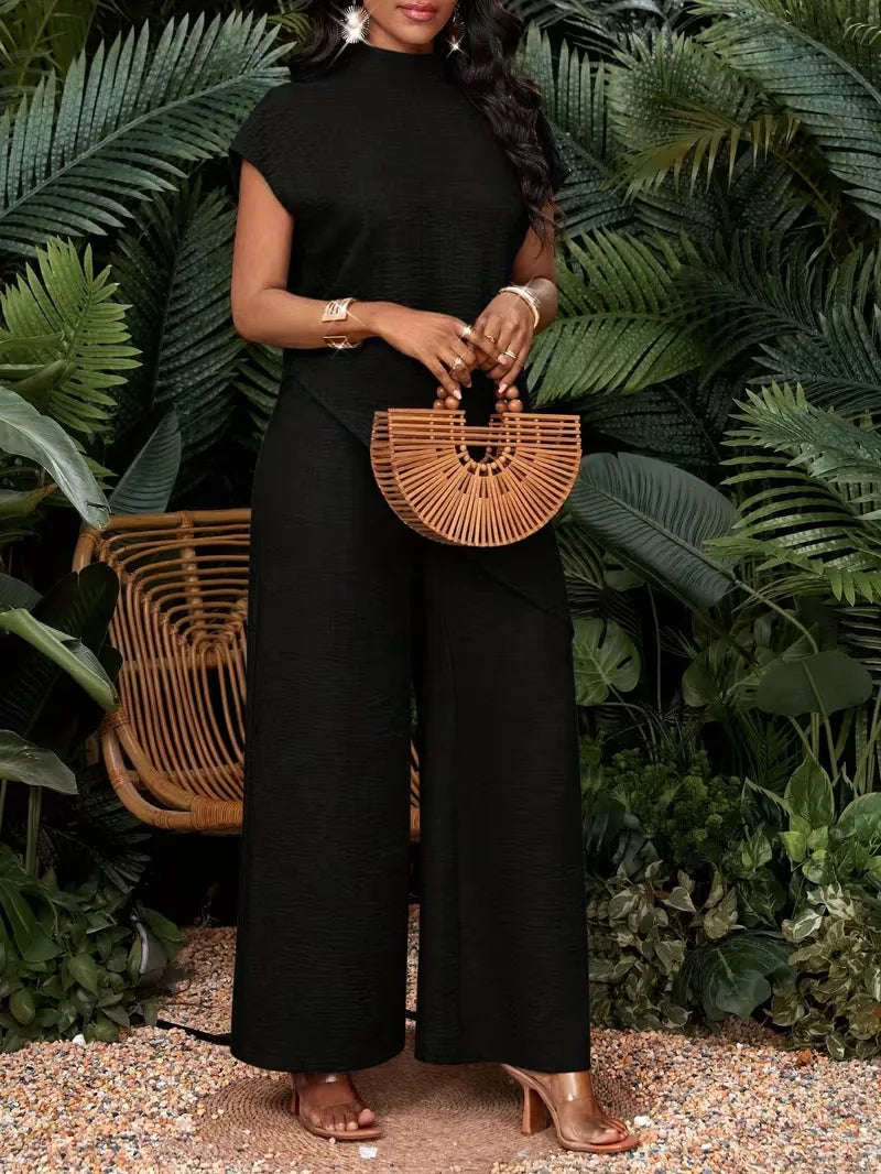 Women’s sleeveless top and wide-leg pants set