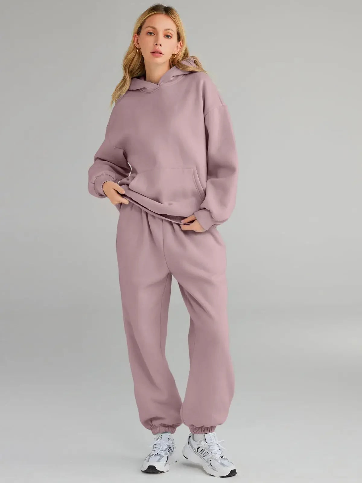 Bellanica - Casual Women's Hoodie Pants Set