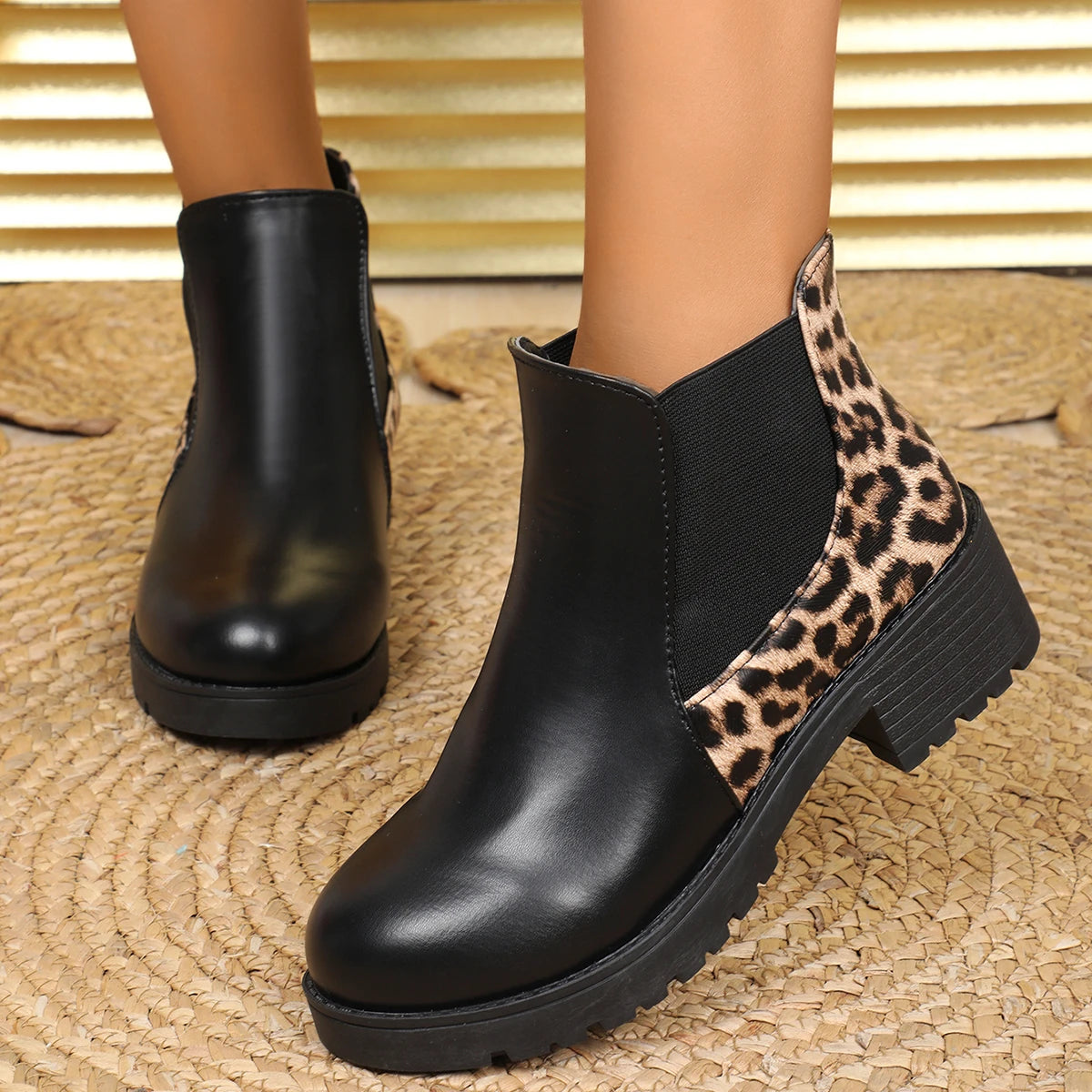 Bellanica - Leopard thick-bottom Chelsea boots
