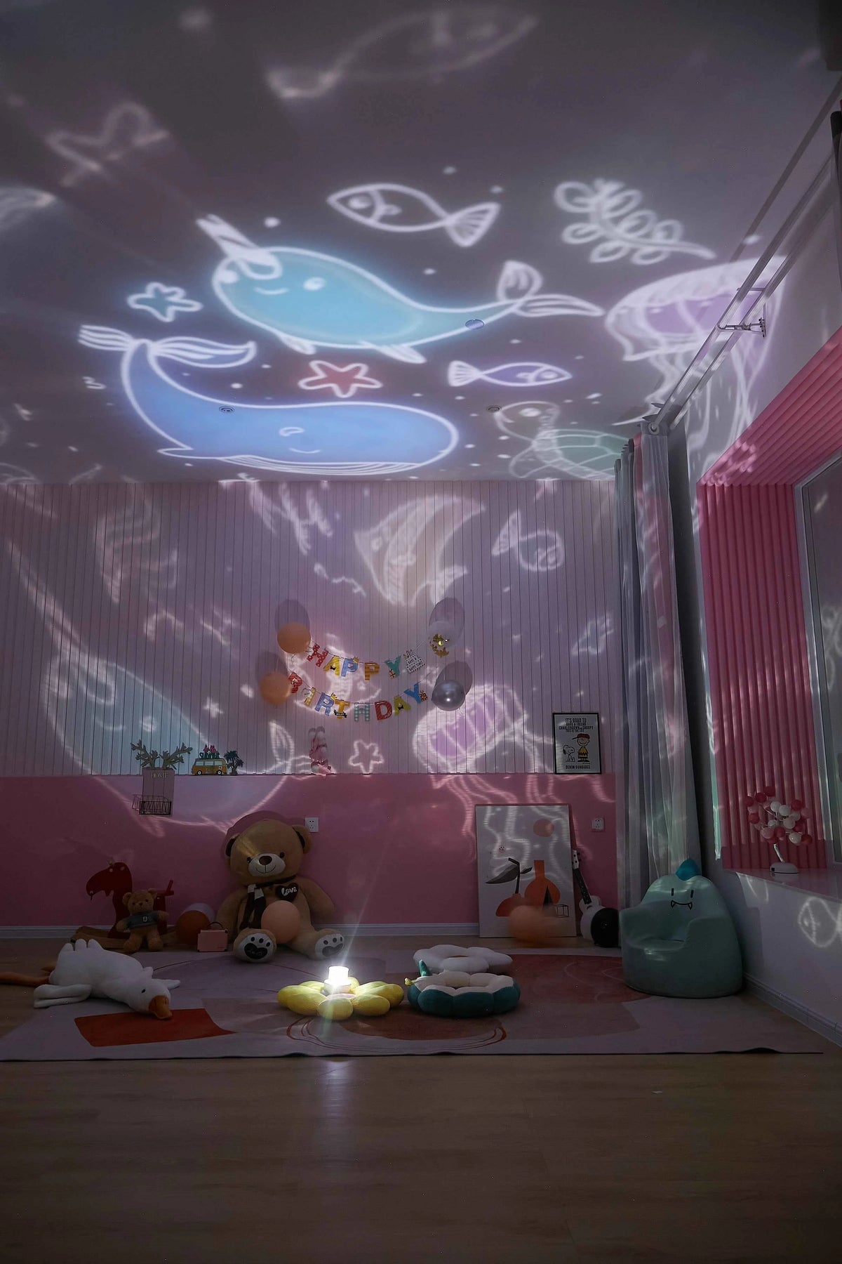 Fantasy Light – 3-Color Rechargeable Projection Lamp