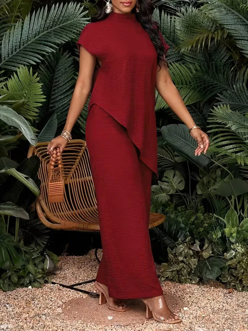 Women’s sleeveless top and wide-leg pants set