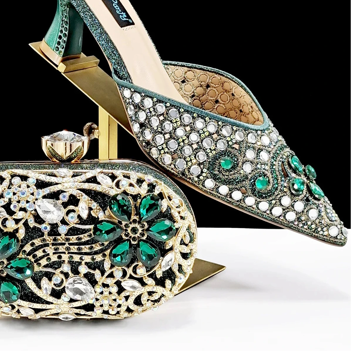 Bellanica - Talons élégants avec sac en diamant assorti