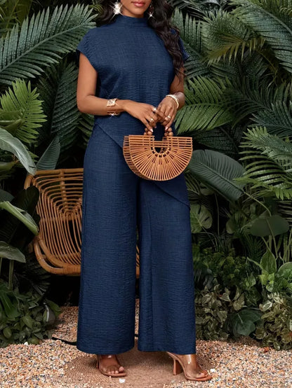 Women’s sleeveless top and wide-leg pants set