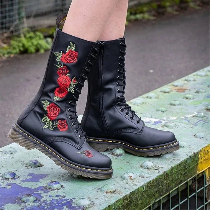 Bellanica - Embroidered leather winter boots