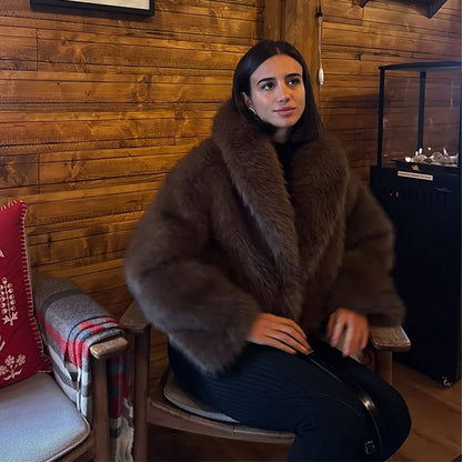 Bellanica - Elegant Women's Furs Lapel Solid