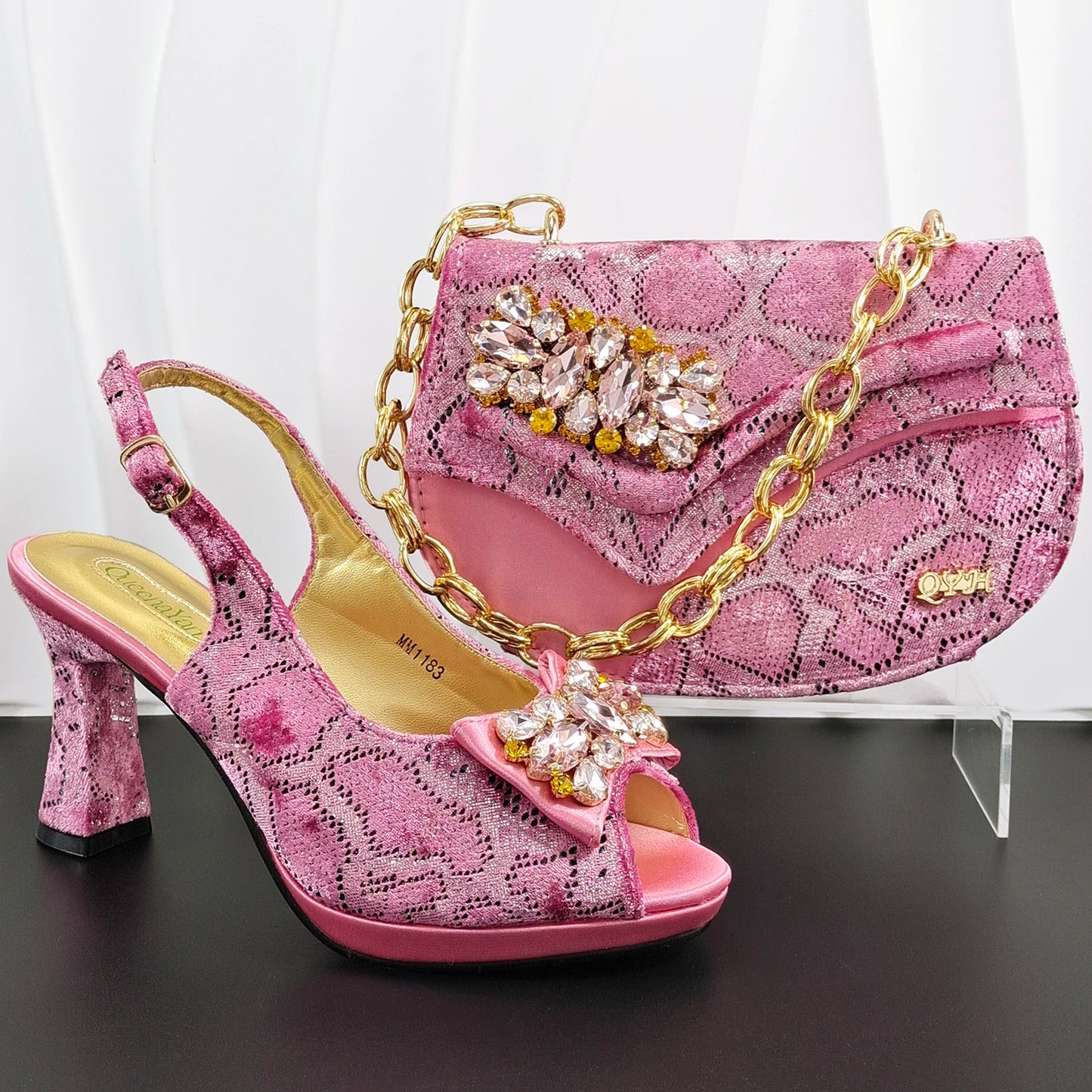 Bellanica - Talons à strass violets avec sac assorti