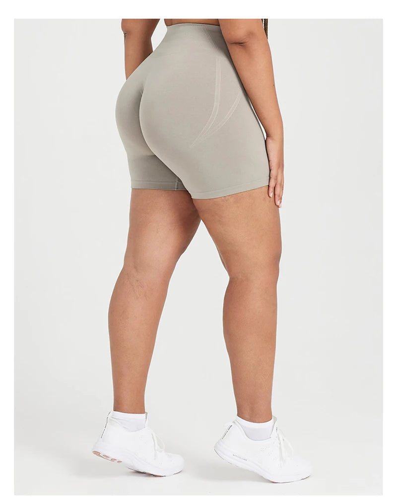 Bellanica - Seamless High-Waist Gym Shorts