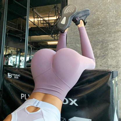 Bellanica - Seamless High-Waist Push-Up Leggings