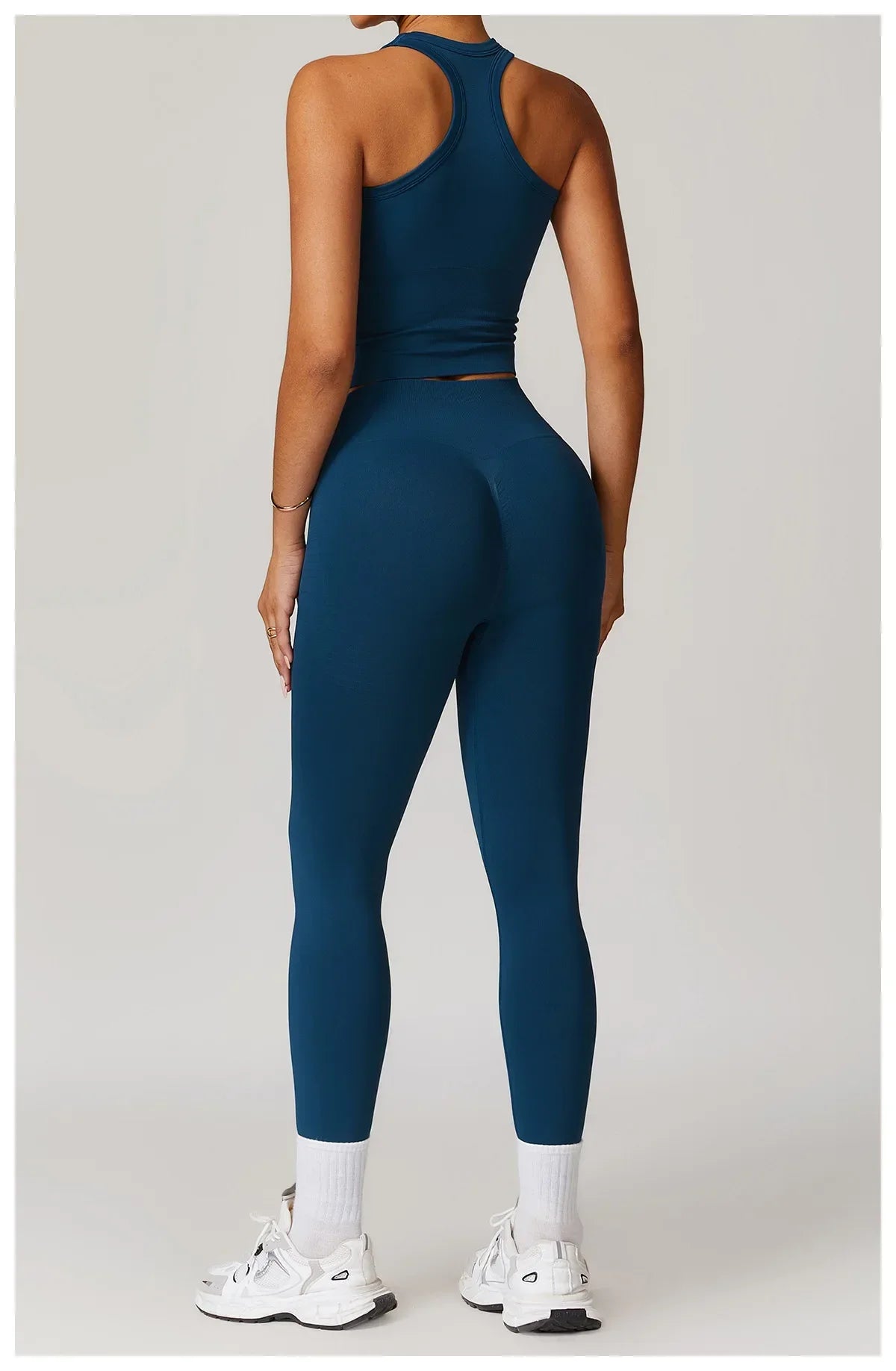Bellanica - Seamless Ribbed 2-Piece Yoga Set
