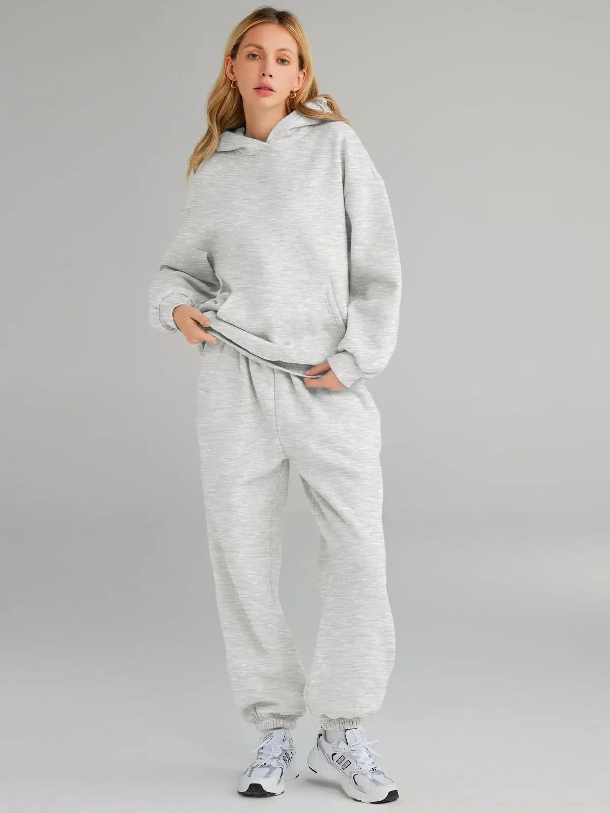 Bellanica - Casual Women's Hoodie Pants Set