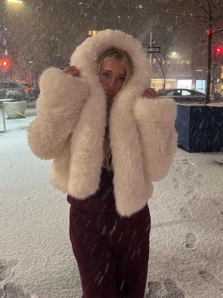 Bellanica - Street Women's Short Hooded Jacket