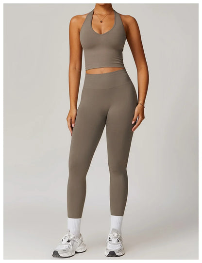 Bellanica - Seamless Ribbed 2-Piece Yoga Set